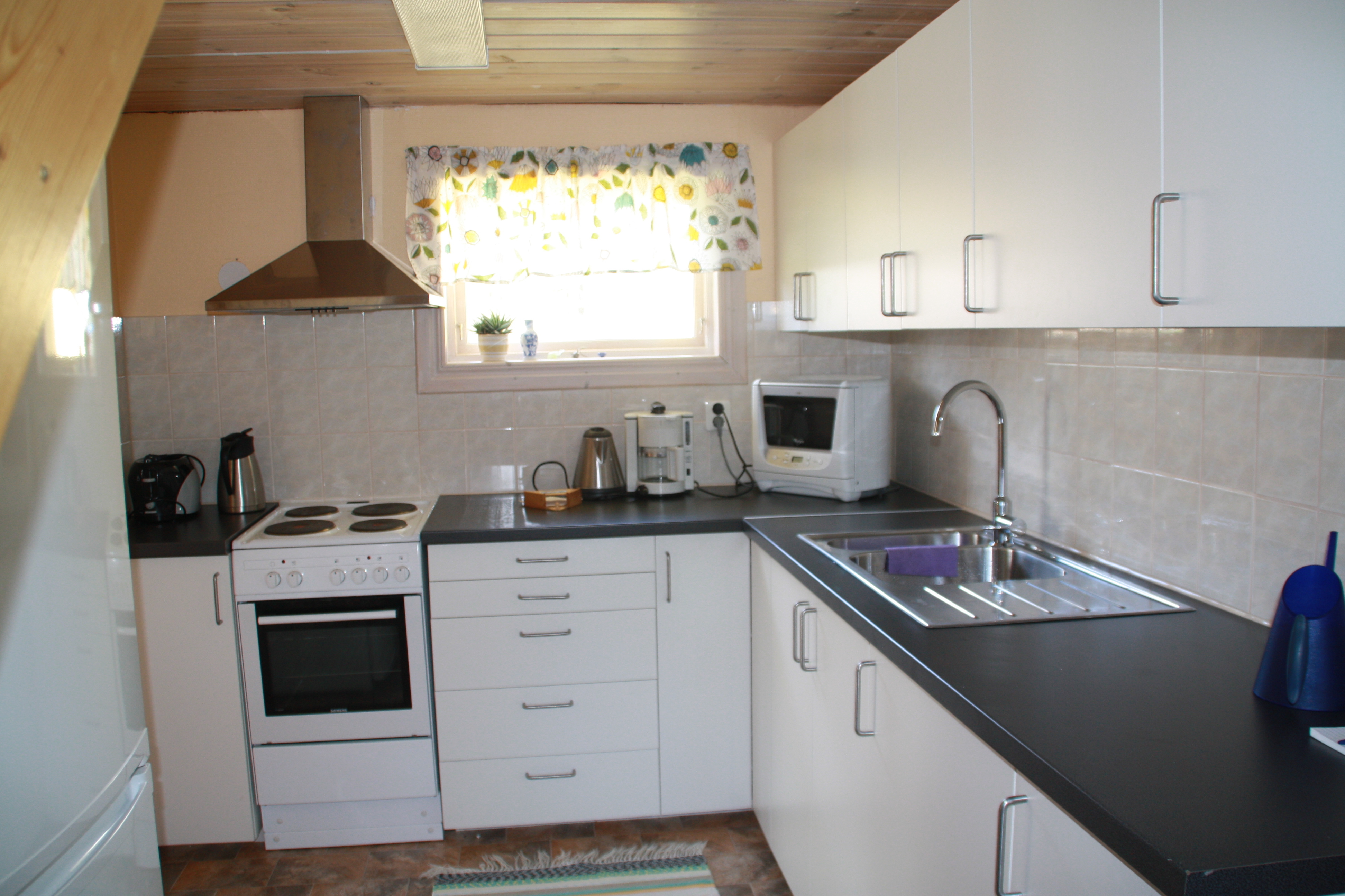 Stuga sverige, blekinge, 370 43 sturkö: "sturköstuga"