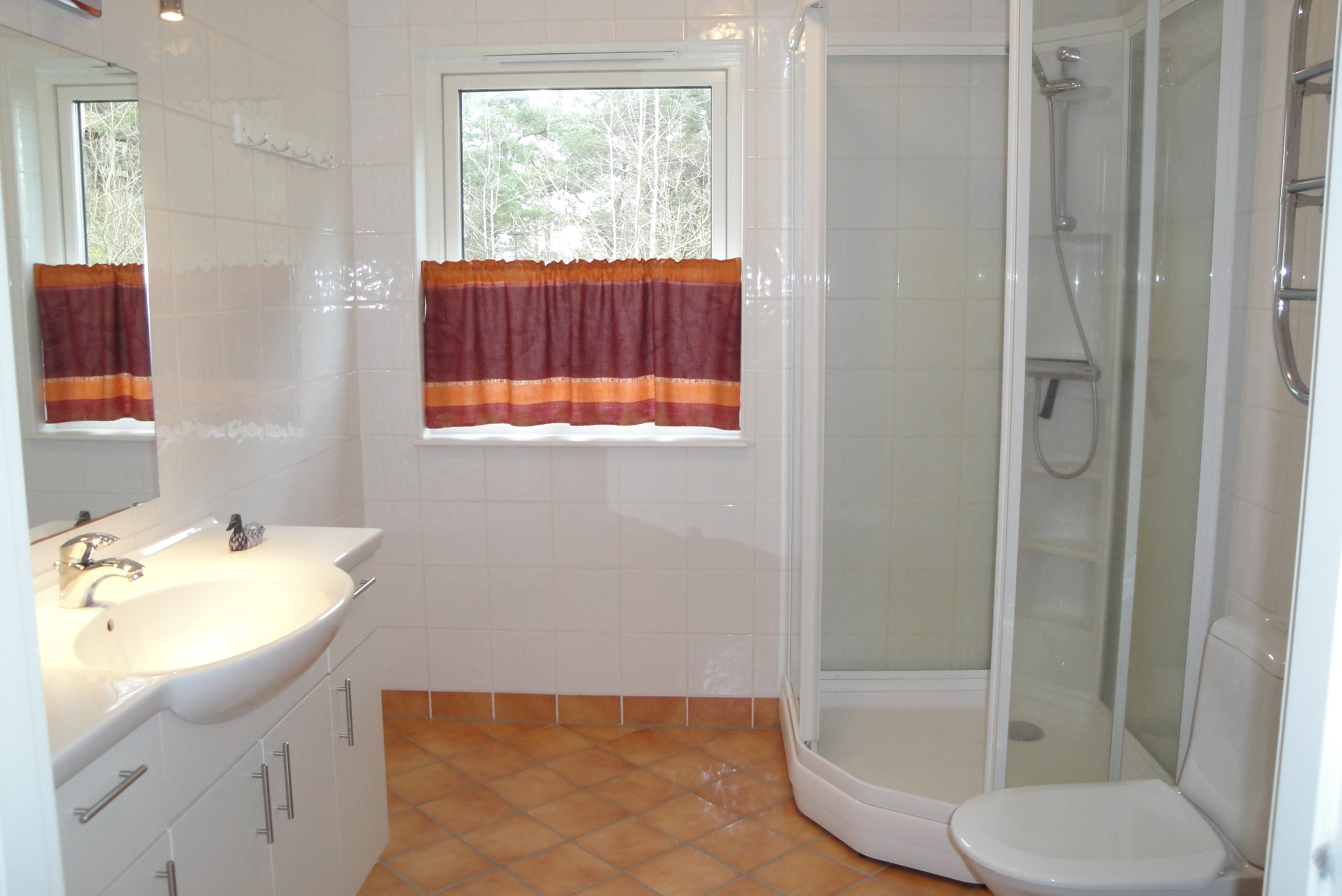 Stuga sverige, västergötland, 44160 alingsås: "strandvilla mjörn"