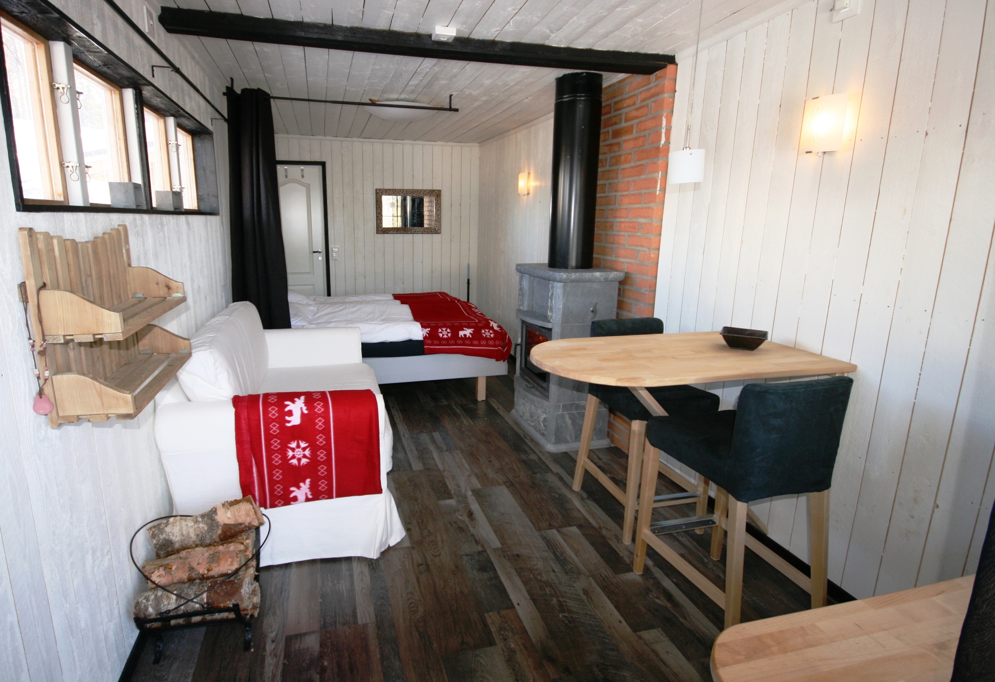 Stuga sverige, lappland, 98146 kiruna: "vildmarkssvit"